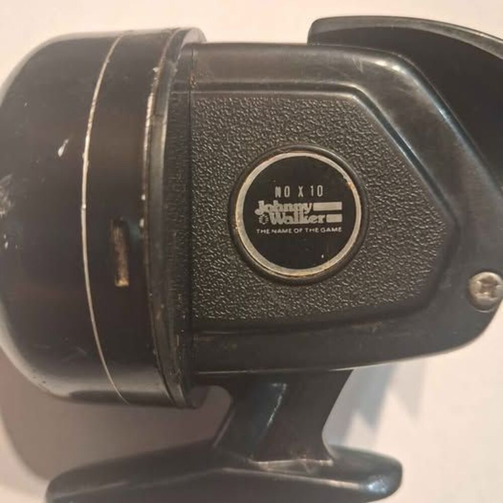Johnny Walker NO X 10 Vintage Spincast Fishing Reel
